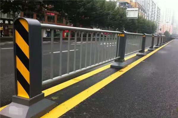 井陉公路防撞护栏
